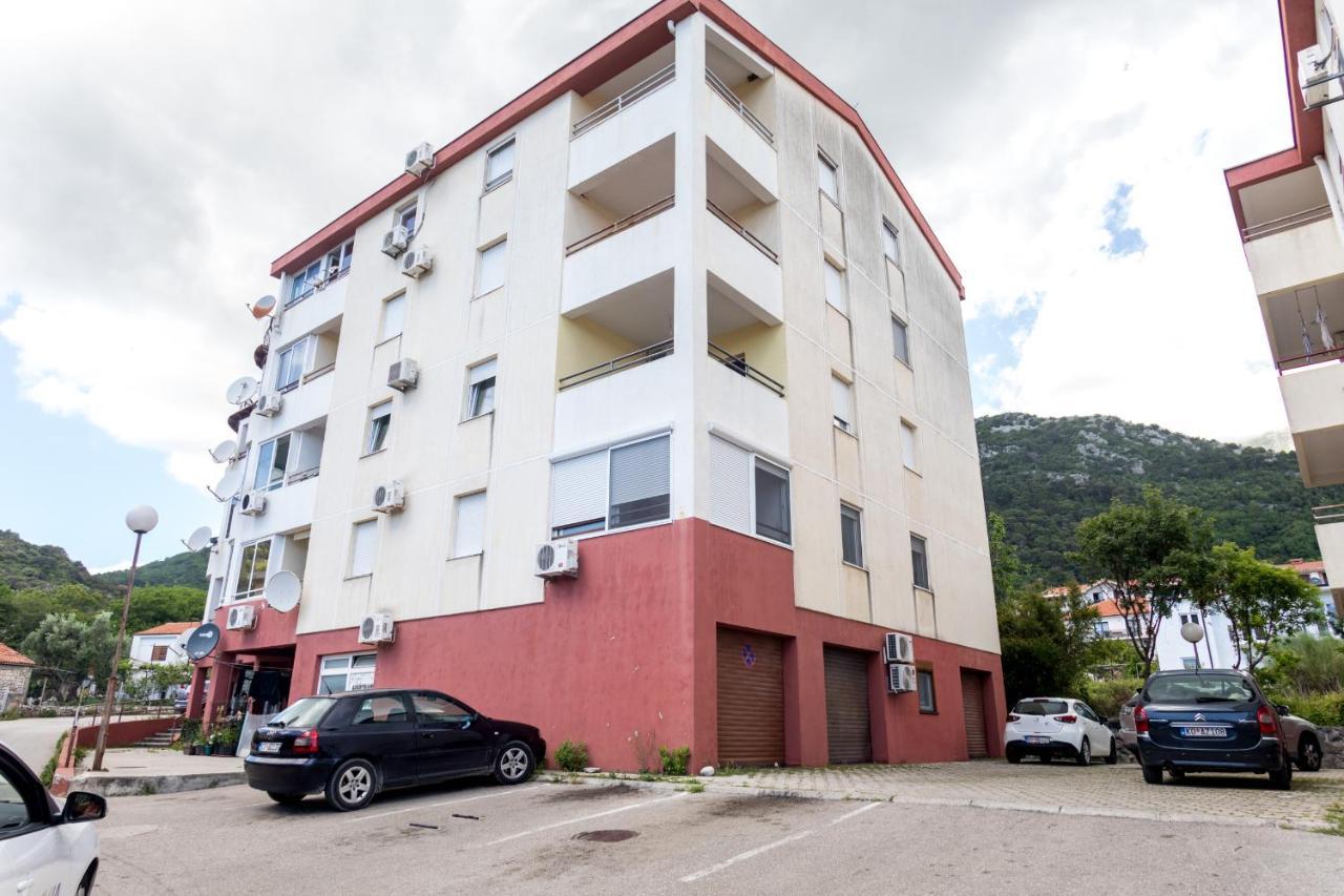Apartment Natasha Budva Exterior photo